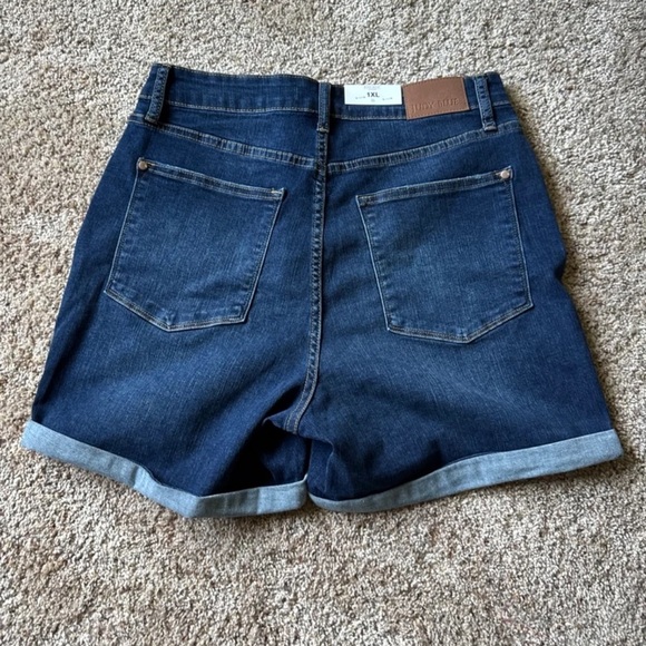 NWT Judy Blue Tummy Control High Waist Cool Denim Shorts, style 150286 
size 1XL - Picture 10 of 12